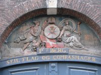 Frieze above Nyhavn doorway