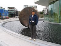 Francisco at Turning Torso pond
